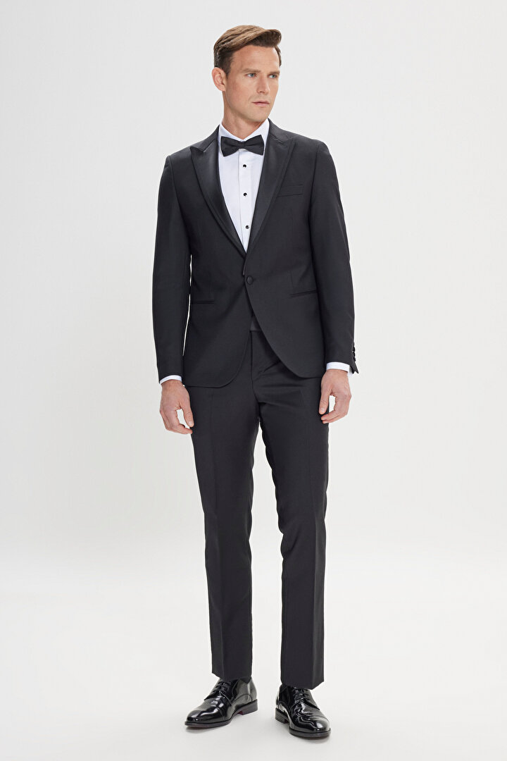 Slim Fit Dar Kesim Kırlangıç Yaka %100 Yünlü Klasik Siyah Smokin Takım -1