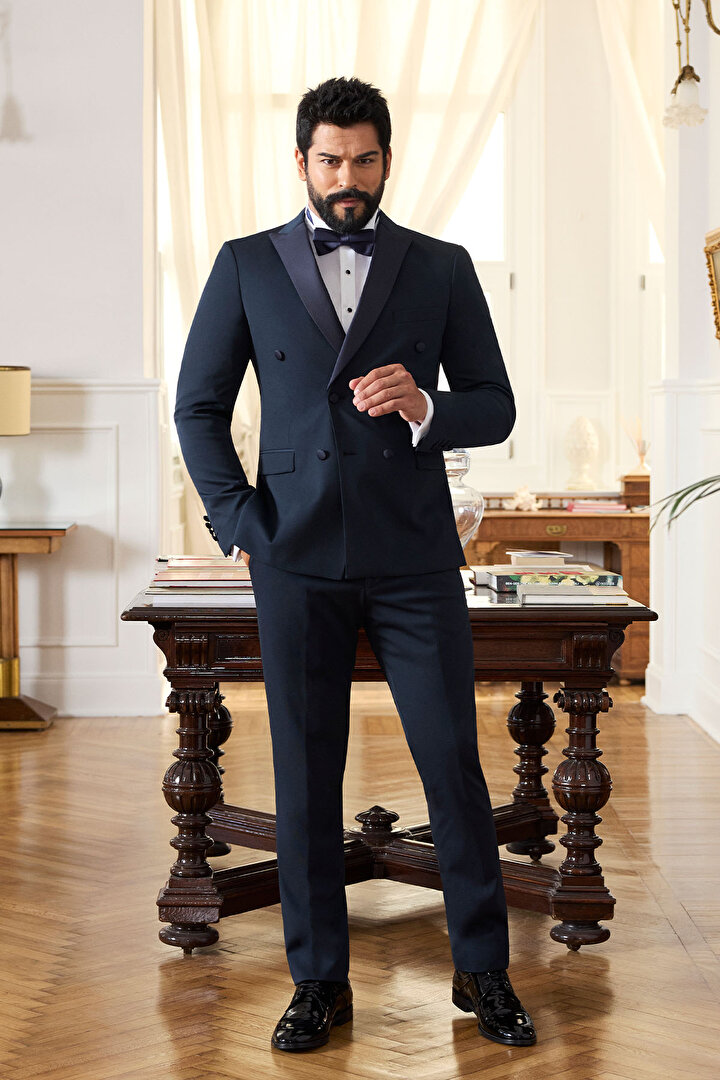 Slim Fit Dar Kesim Kırlangıç Yaka Desenli Kruvaze Lacivert Smokin Takım -1