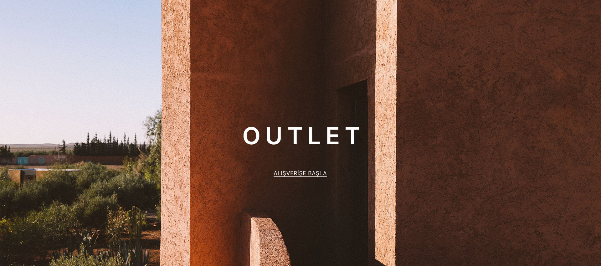 Outlet
