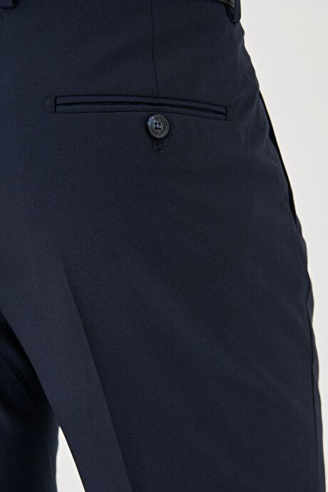 Regular Fit Geniş Kesim Yan Cepli Lacivert Pantolon resmi