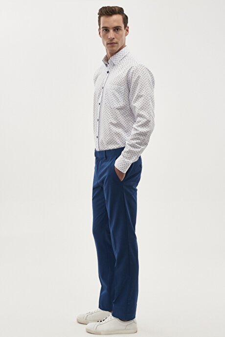 Slim Fit Dar Kesim Ütü Gerektirmeyen Non-Iron İndigo Pantolon resmi
