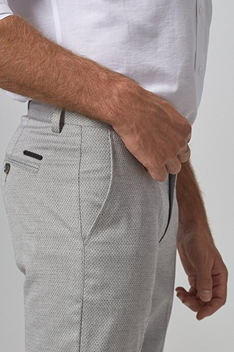 Açık Gri Pantolon resmi