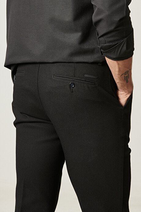 Siyah Pantolon resmi