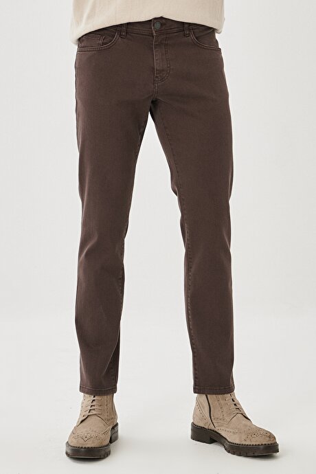 360 Derece Her Yöne Esneyen Slim Fit Dar Kesim Kahverengi Pantolon resmi