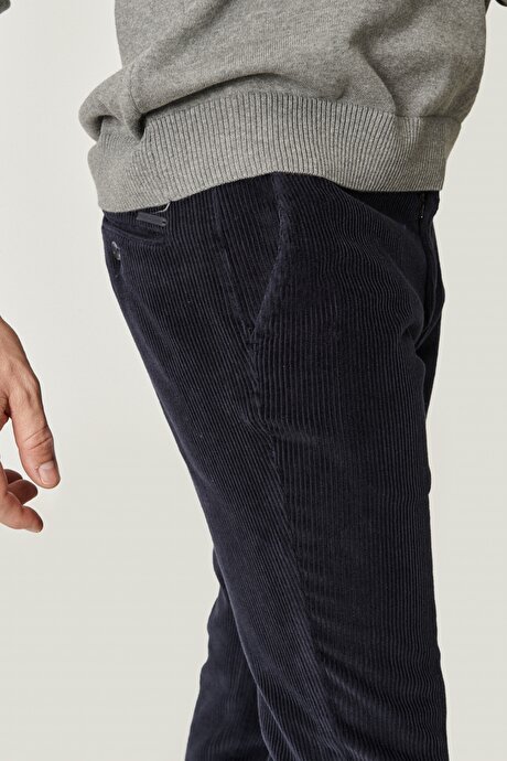 Slim Fit Dar Kesim Esnek Kadife Lacivert Pantolon resmi