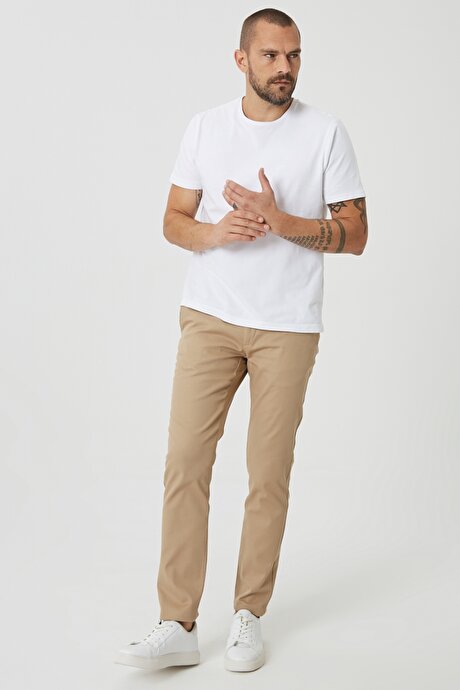 Bej Pantolon resmi
