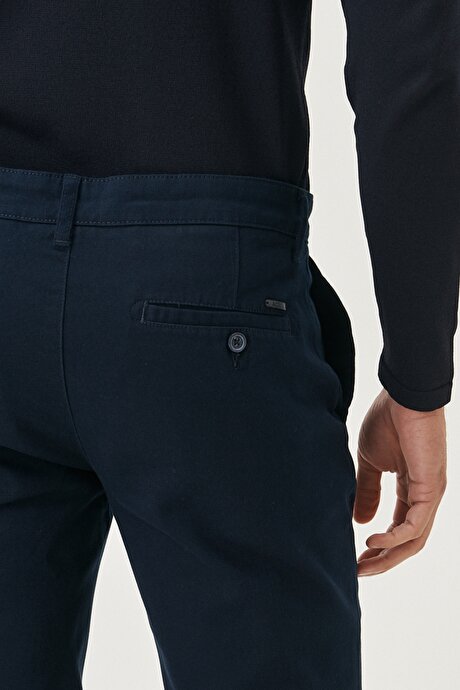 Slim Fit Armürlü Yan Cepli Pamuklu Lacivert Chino Pantolon resmi