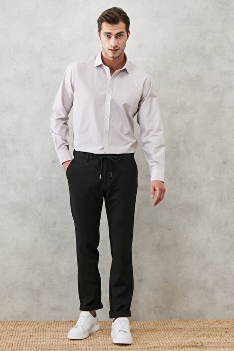 Slim Fit Dar Kesim Beli Bağlamalı Yan Cep Siyah Pantolon resmi