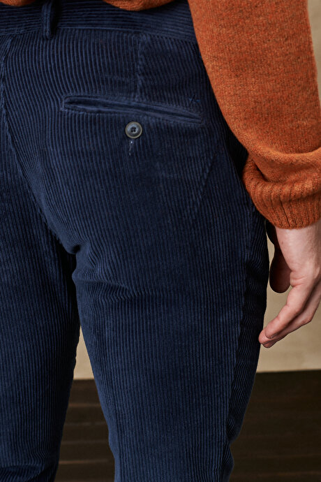 Slim Fit Dar Kesim Esnek Kadife Lacivert Pantolon resmi