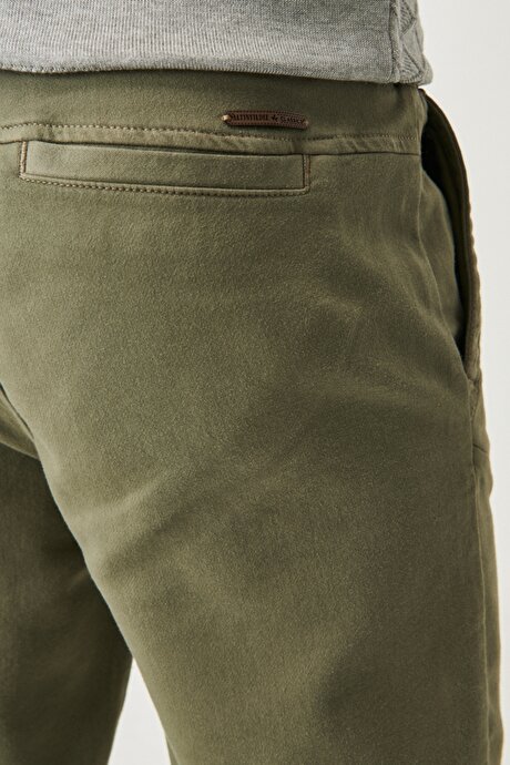 Slim Fit Dar Kesim Beli Bağlamalı Yan Cep Haki Pantolon resmi