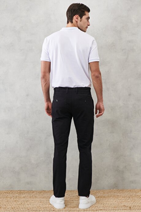Slim Fit Dar Kesim Yan Cepli Pamuklu Siyah Pantolon resmi