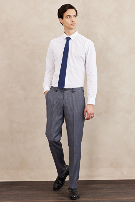 Slim Fit Dar Kesim Çizgili Beli Lastikli Gri Pantolon resmi