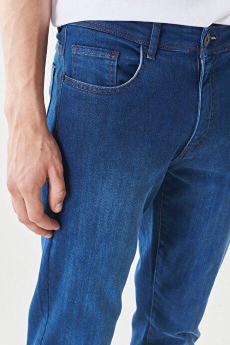 Essential Comfort Fit Rahat Kesim Esnek Jean Kot Koyu Mavi Denim Pantolon resmi
