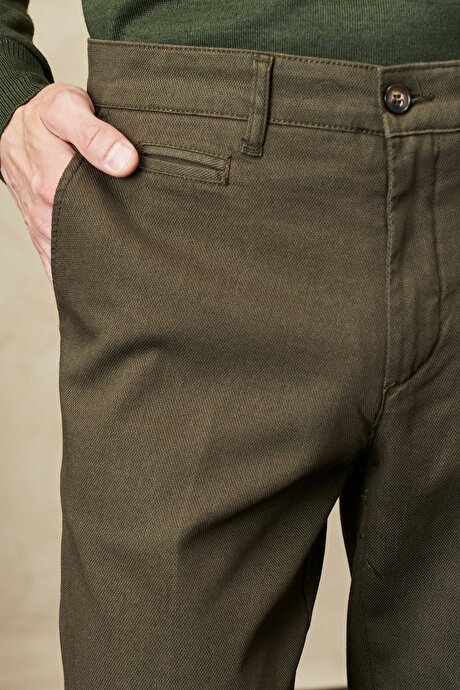 Comfort Fit Geniş Kesim Esnek Armürlü Haki Pantolon resmi