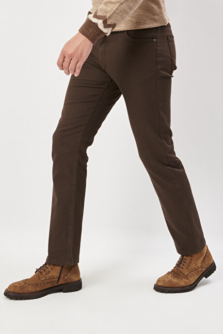 Comfort Fit Rahat Kesim Greensboro Armürlü Esnek Kahverengi Pantolon resmi