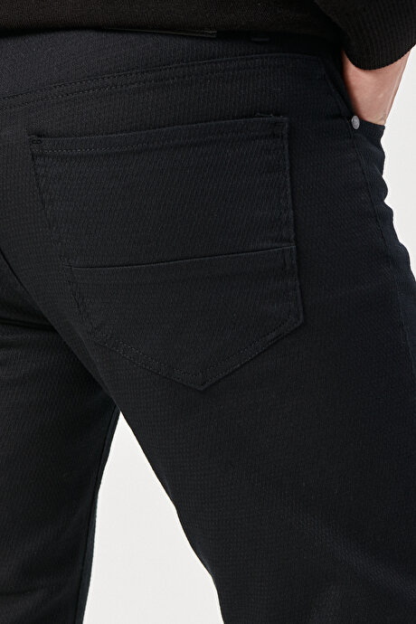 Comfort Fit Geniş Kesim Greensboro Armürlü Esnek Siyah Pantolon resmi