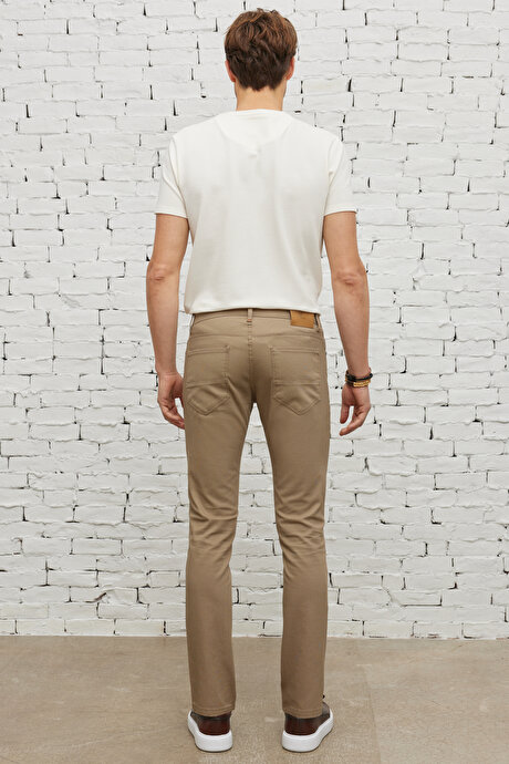 Slim Fit Dar Kesim 5 Cep Armürlü Esnek Bej Pantolon resmi