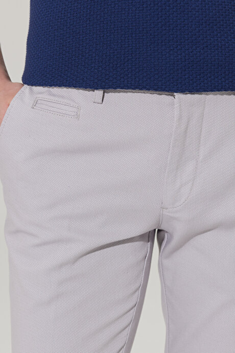 Slim Fit Dar Kesim Yan Cepli Pamuklu Esnek Armürlü Gri Pantolon resmi
