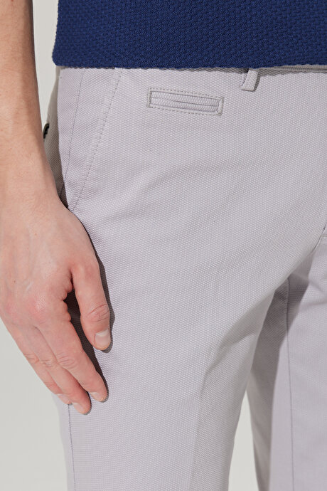 Slim Fit Dar Kesim Yan Cepli Pamuklu Esnek Armürlü Gri Pantolon resmi