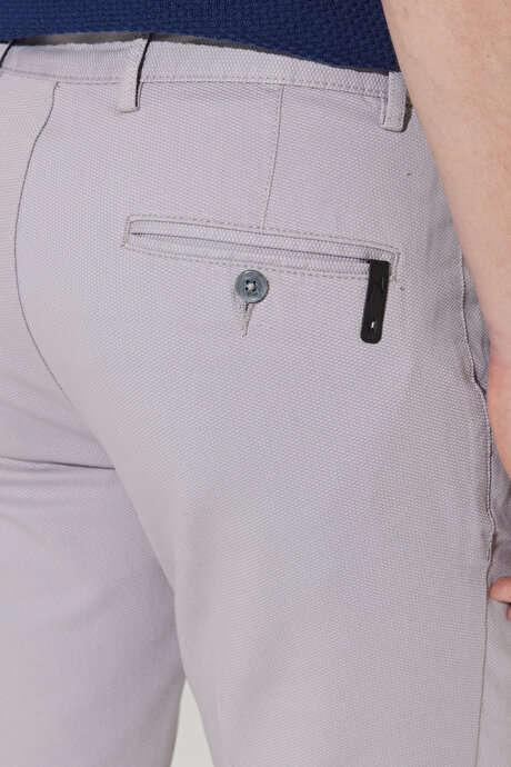Slim Fit Dar Kesim Yan Cepli Pamuklu Esnek Armürlü Gri Pantolon resmi