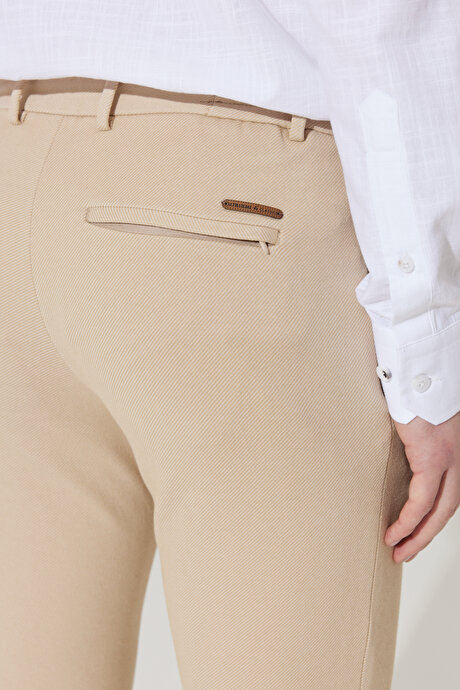 360 Derece Her Yöne Esneyen Slim Fit Dar Kesim Diagonal Desenli Beli Bağlamalı Örme Bej Pantolon resmi