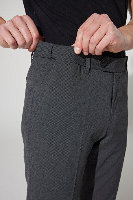 Slim Fit Dar Kesim Kırışmaz Kumaş Gofre Desenli Beli Lastikli Antrasit Pantolon resmi