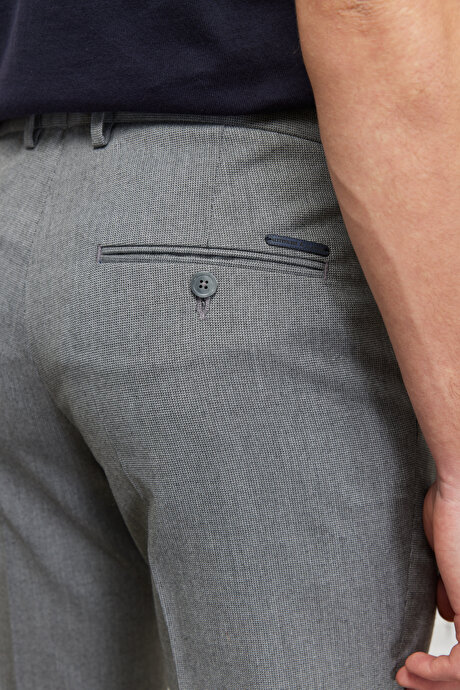 Slim Fit Dar Kesim Armürlü Esnek Beli Lastikli Gri Pantolon resmi
