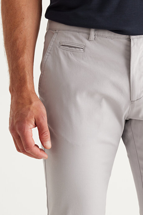 Slim Fit Dar Kesim Yan Cepli Pamuklu Diyagonal Desenli Esnek Taş Chino Pantolon resmi