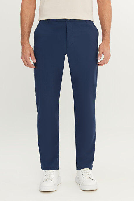 360 Her Yöne Esneyen Slim Fit Dar Kesim Yan Cep Lacivert Pantolon resmi