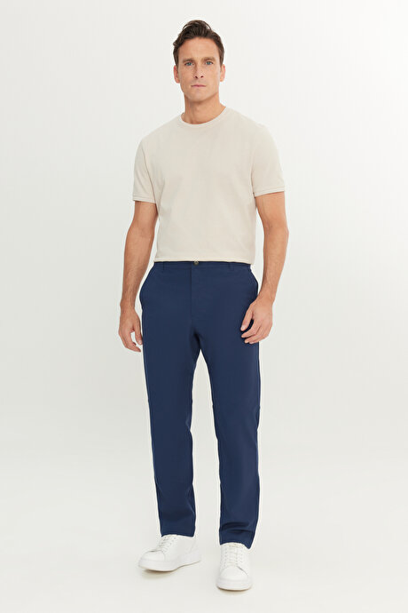 360 Her Yöne Esneyen Slim Fit Dar Kesim Yan Cep Lacivert Pantolon resmi