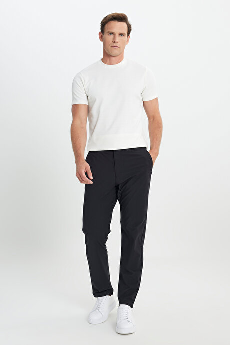 360 Her Yöne Esneyen Slim Fit Dar Kesim Yan Cep Siyah Pantolon resmi