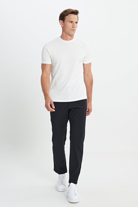 360 Her Yöne Esneyen Slim Fit Dar Kesim Yan Cep Siyah Pantolon resmi