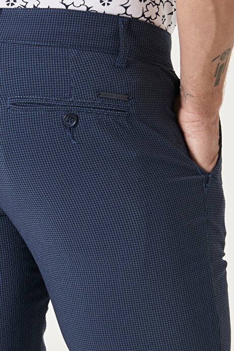 Slim Fit Dar Kesim Yan Cepli Casual Bermuda Lacivert-Mavi Şort resmi