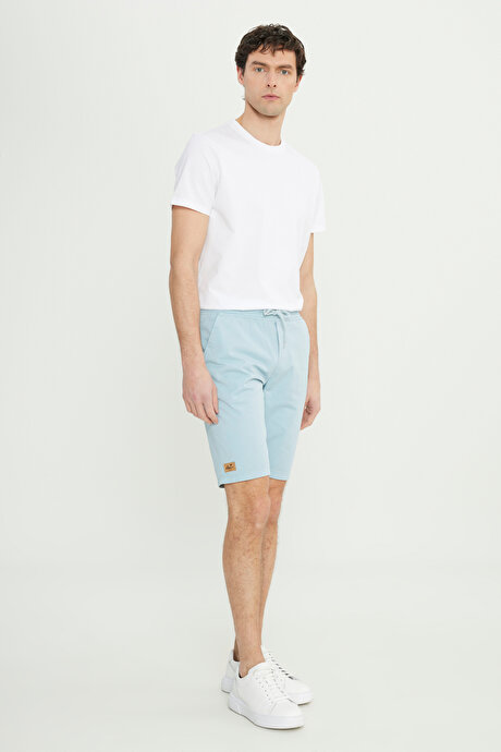 Slim Fit Dar Kesim Pamuklu Yan Cepli Mavi Şort resmi