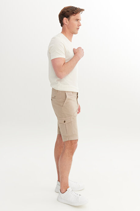 Slim Fit Dar Kesim Pamuklu Yan Cepli Vizon Şort resmi