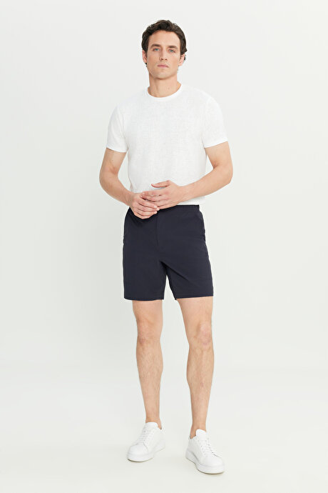 360 Her Yöne Esneyen Slim Fit Dar Kesim Yan Cepli Esnek Lacivert Şort resmi