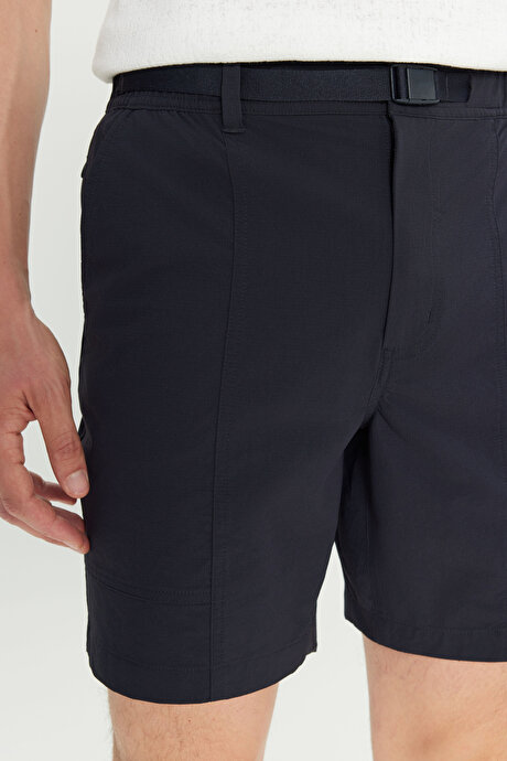 360 Her Yöne Esneyen Slim Fit Dar Kesim Yan Cepli Esnek Lacivert Şort resmi