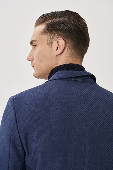 Slim Fit Dar Kesim Kırlangıç Yaka Klasik Lacivert Ceket resmi