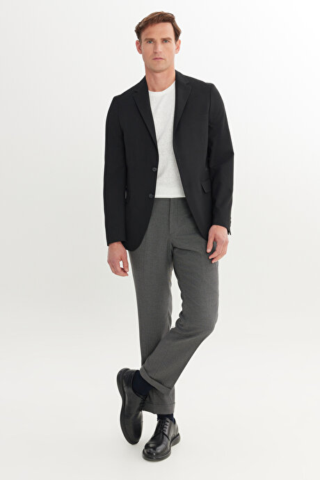 Yünlü Slim Fit Mono Yaka Kapak Cepli Siyah Ceket resmi