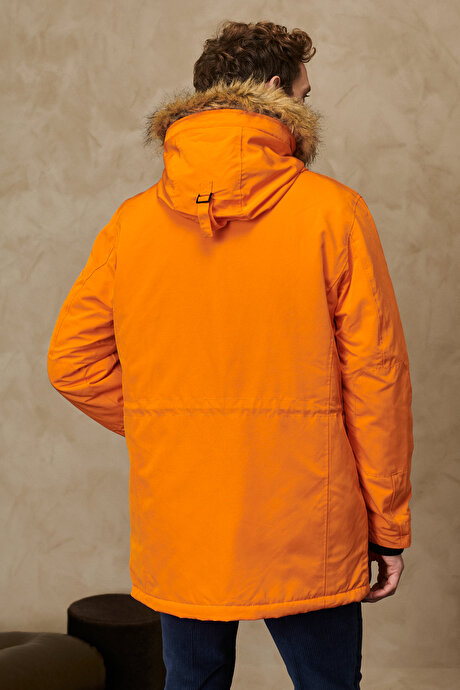 Standart Fit Normal Kesim Kapüşonlu Turuncu Kaban resmi