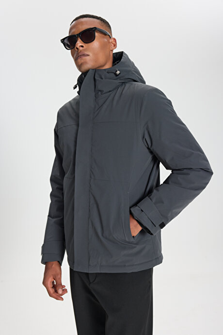 Standart Fit Normal Kesim Kapüşonlu Softshell Fermuarlı Yan Cepli Gri Mont resmi
