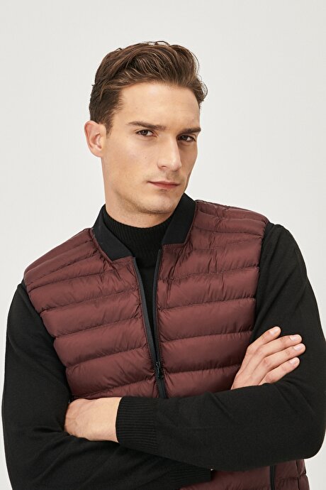 Standart Fit Normal Kesim Casual Şişme Bordo Yelek resmi