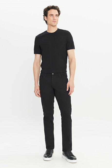 360 Derece Her Yöne Esneyen Rahat Slim Fit Siyah Pantolon resmi