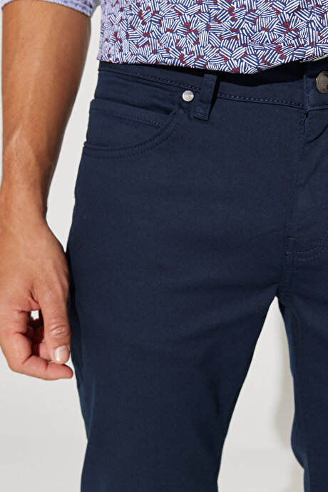 360 Derece Her Yöne Esneyen Slim Fit Dar Kesim Diyagonal Desenli Lacivert Pantolon resmi