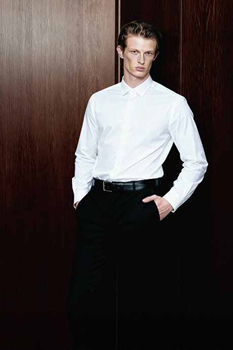 Ütü Gerektirmeyen Non-Iron Taılored Slim Fit Dar Kesim %100 Pamuk Beyaz Gömlek resmi