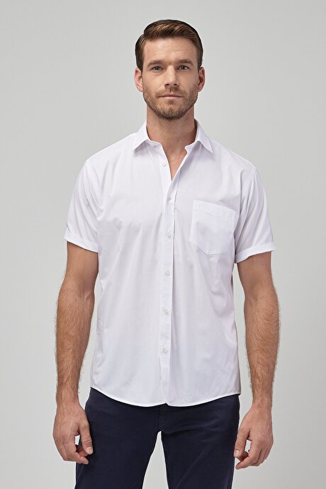 Regular Fit Normal Kesim Klasik Yaka Pamuklu Beyaz Gömlek resmi