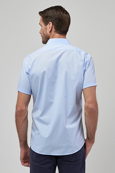 Regular Fit Normal Kesim Klasik Yaka Pamuklu Açık Mavi Gömlek resmi