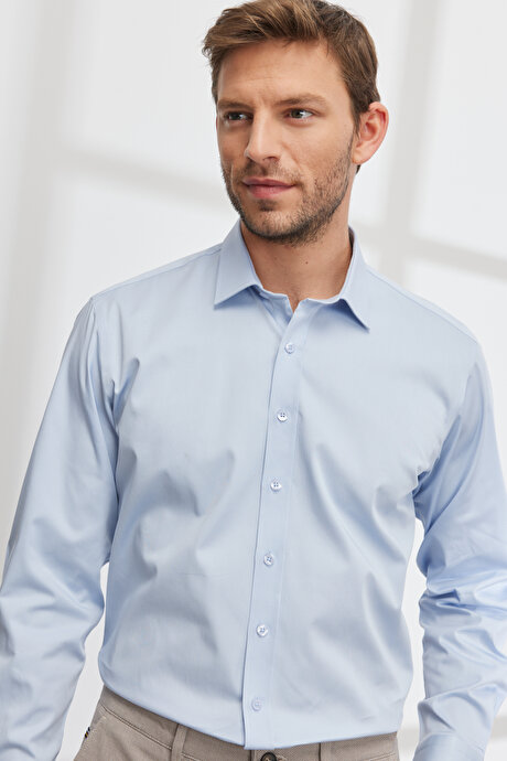 Comfort Fit Rahat Kesim Klasik Yaka Saten Açık Mavi Gömlek resmi