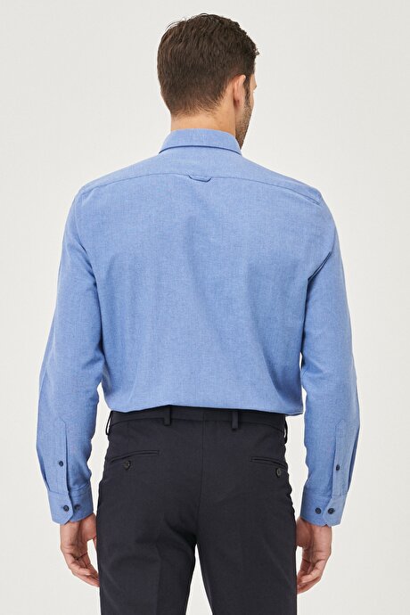 Slim Fit Dar Kesim Düğmeli Yaka Pamuklu Oxford Koyu Mavi Gömlek resmi