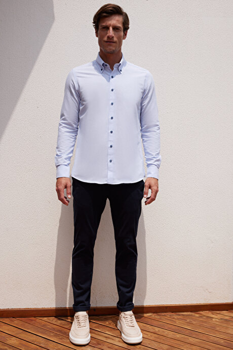 Düğmeli Yaka Tailored Slim Fit Dar Kesim Oxford Açık Mavi Gömlek resmi
